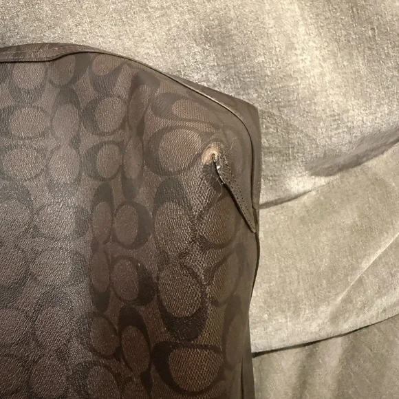 Coach City Tote Bag in Signature canvas - Picture 6 of 7